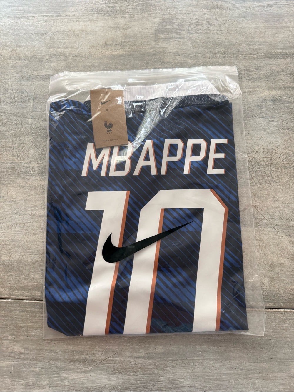 Nike France Home Jersey 2026 World Cup #10 Mbappe - Picture 3 of 3